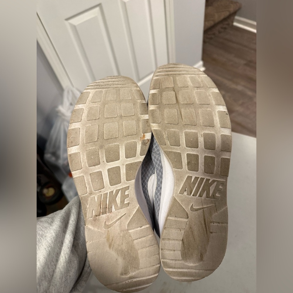 Nike Gray Athletic Shoes. Size 10.5 women’s - Picture 4 of 6